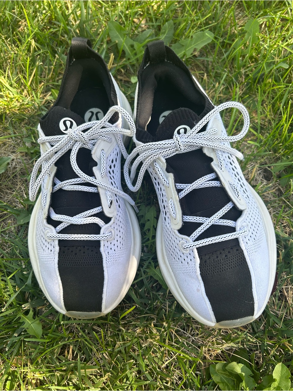 EUC Women’s Lululemon Chargefeel 3 Workout Shoes